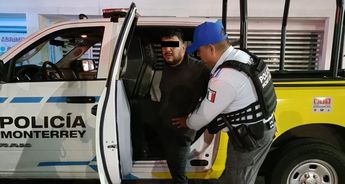 El hombre fue detenido en la colonia Cumbres Renacimiento. | Cortesía