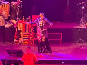 Lila Downs durante su concierto en Monterrey. | Alberto Santos