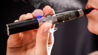La prohibición abarcaría vapeadores con o sin nicotina. | Archivo