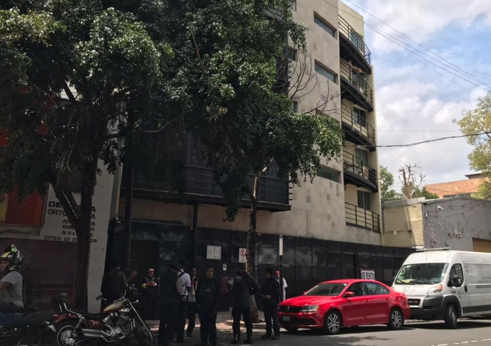 El doble feminicidio tuvo lugar en el departamento 34 / Enrique Luna.