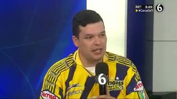 Leandro Ríos celebra campeonato de Tigres con la licenciada María Julia