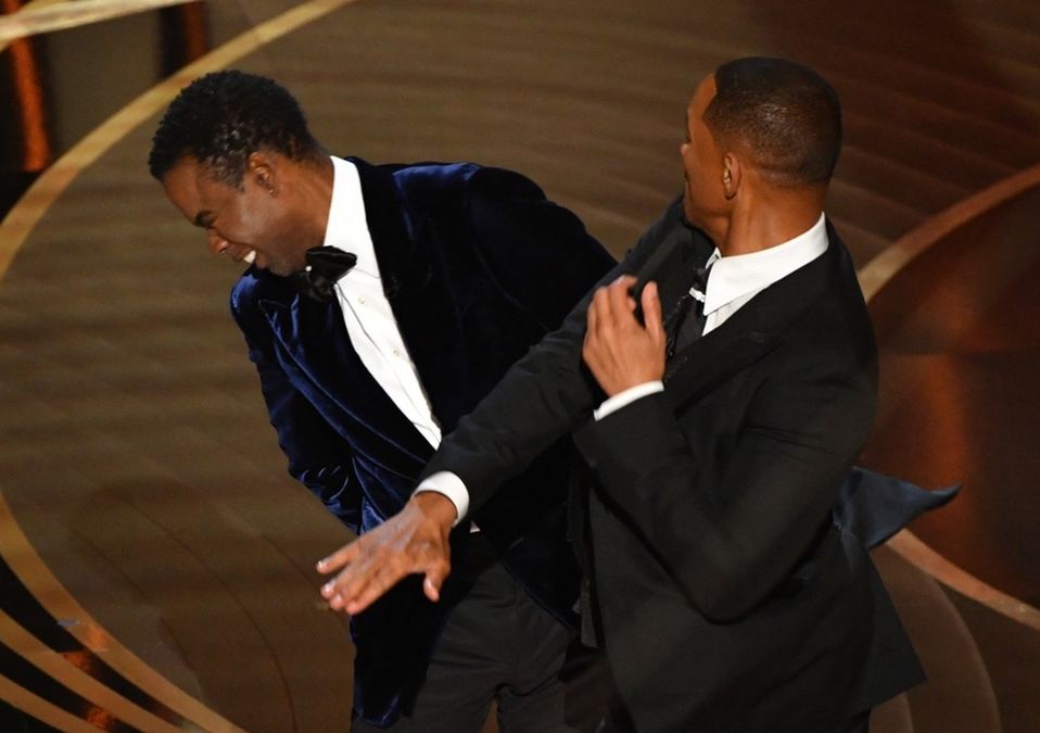Will Smith golpea a Chris Rock / Cortesía