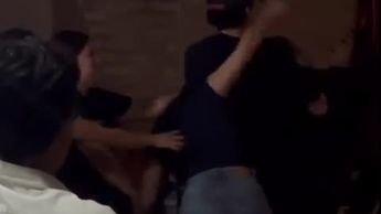 VIDEO | Pelea entre dos mujeres en bar de Lerdo se viraliza; había acusaciones de presunta infidelidad