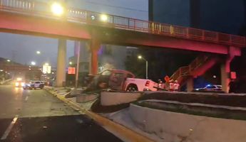 El accidente provocó el cierre de la avenida Vasconcelos hacia el oriente. | Cortesía