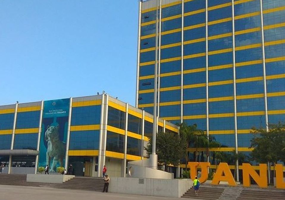 Descartan amenazas y vigilarán casos de acoso en prepas de la UANL