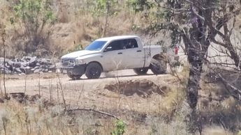 Guerreros Buscadores de Jalisco lograron descubrir 51 bolsas de restos humanos. | Juan Carlos Munguía