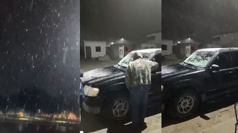 En los videos se puede observar cómo los copos de nieve caen con intensidad sobre los vehículos. | Especial