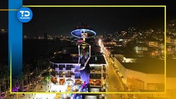 En el pasado 2023, la Catrina de Puerto Vallarta alcanzó la altura de 28 metros. | Telediario Especial