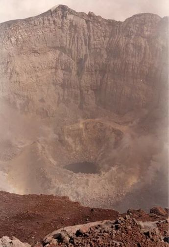El lago del Popocatépetl fue visitao por buzos que se sumergían en su interior / Lalo Pu