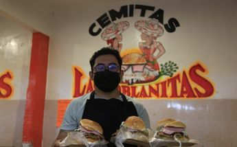 Cemitas del restaurante 'Las Poblanitas' / Andrés Lobato.