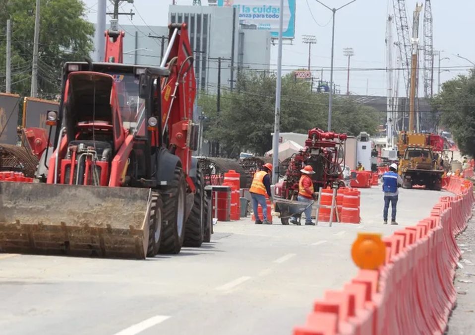 Obras de Línea 4 del Metro en Monterrey. | Raúl Palacios