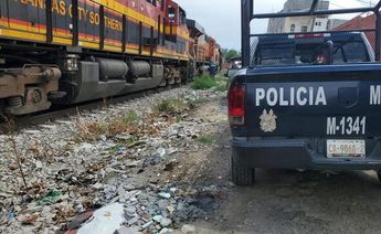 El pasado domingo se registró la presencia de una mujer debajo de un ferrocarril. / Eduardo Santos.