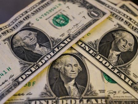Precio del dólar hoy lunes 28 de abril de 2025 / Cuartoscuro