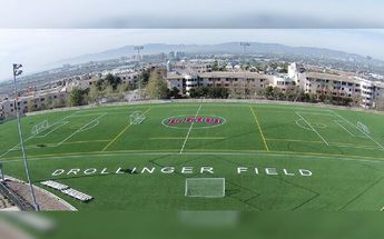 Cancha de entrenamiento en Loyola Marymount University (LMU) / Cortesía