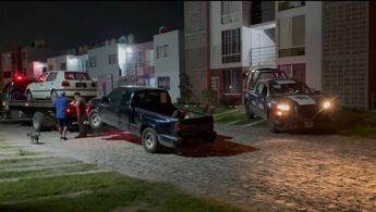 Vehículos baleados en Tlajomulco / Vicente Torres Alfaro
