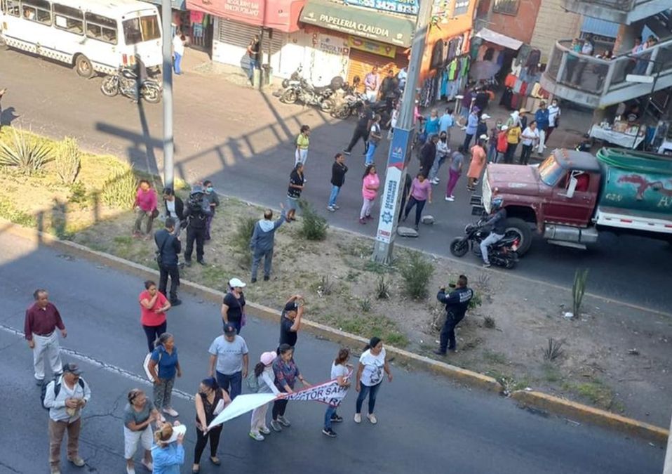 Habitantes de Ecatepec se manifiestan por falta de agua/ Juan Camacho