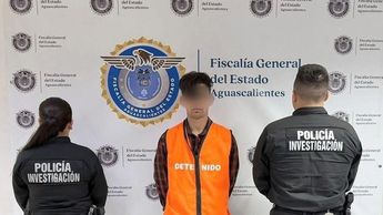 La Fiscalía de Aguascalientes informó que el hombre ya enfrenta un proceso penal y es investigado por distintos delitos.