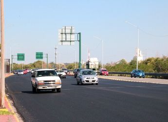 Autos en Nuevo León. / Leonel Rocha