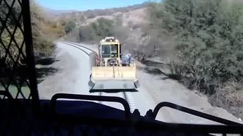 Nogales: Video capta el choque entre tren y una maquinaria
