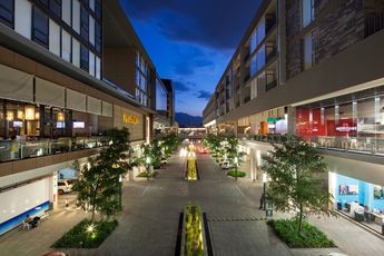 La plaza comercial Nuevo Sur se ubica en la colonia Ladrillera, al sur de Monterrey. | Cortesía