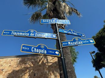 Chapala ahora forma parte de las ciudades hermana de Pico Rivera / Gobierno de Chapala