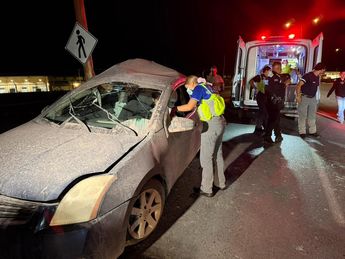 Se encontraron bebidas alcohólicas dentro del vehiculo al momento de la revisión de daños. | Jesús Villegas