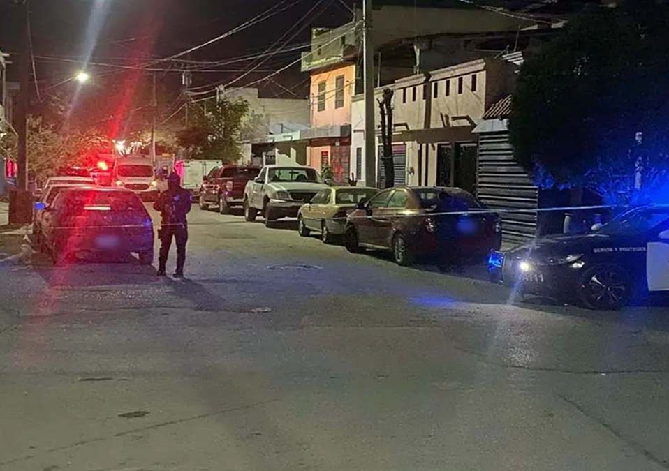 Ejecutan a hombre en su casa en Apodaca, Nuevo León