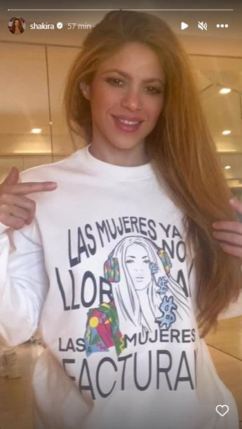 Shakira pone a la venta sudadera
