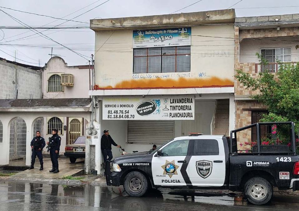 Sujetos armados irrumpieron en el lugar y robaron a un grupo de mujeres en Apodaca. | Agustín Martínez