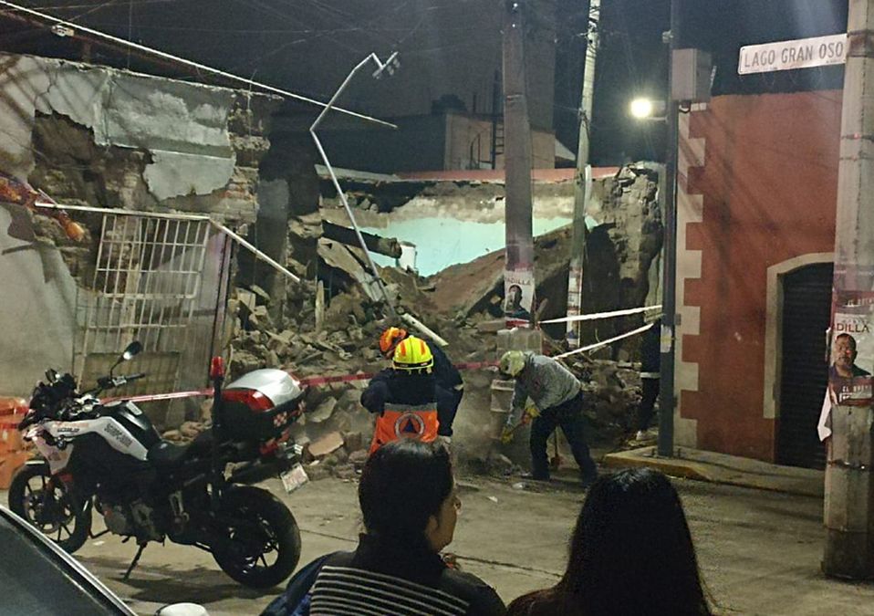Casa antigua se derrumba en Miguel Hidalgo | Enrique Luna