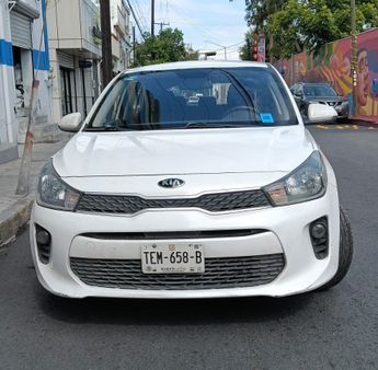 Vehículo con reporte de robo recuperado por la Policía de Monterrey. | Cortesía