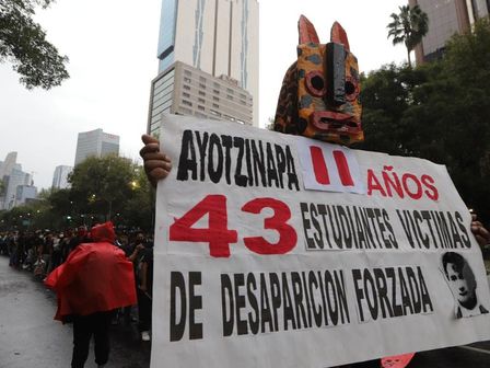 Este 2025 se cumplen 11 años de la desaparición de 43 normalistas de Ayotzinapa | Jorge Carballo