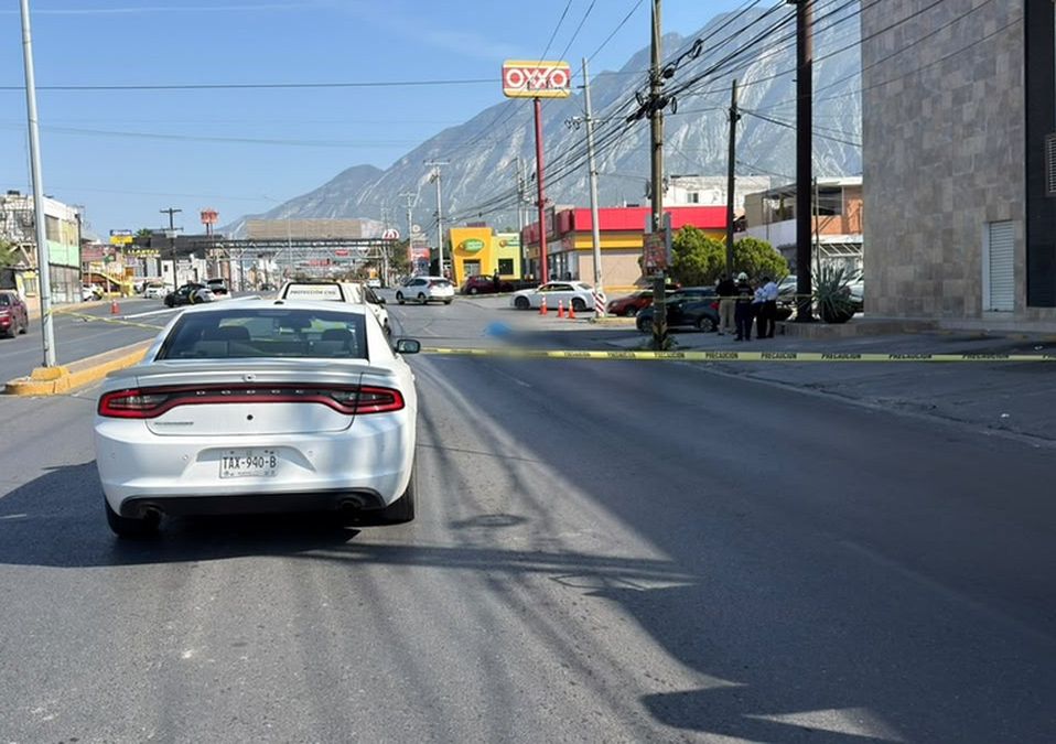 La circulación sobre la avenida Cuauhtémoc permaneció afectada durante varias horas tras el atropello. | Ángel Mercado