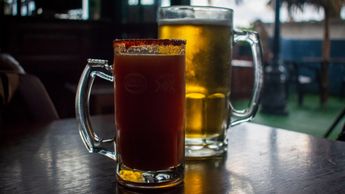 En la Ley Federal del Trabajo se consideran bebidas embriagantes aquellas cuyo contenido exceda el 5% de alcohol | Es Imagen