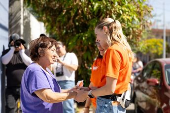 La candidata de Movimiento Ciudadano escuchó las necesidades de la población. | Cortesía