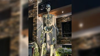 Casa en Nuevo León se vuelve viral por toda la decoración de Halloween | Especial