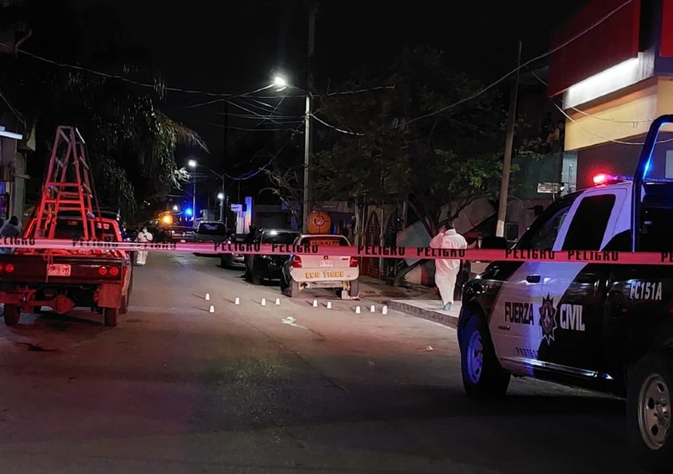 Ataque a balazos en Escobedo deja un muerto y un herido. | Leyda Estrada
