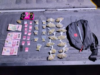 Dosis de droga aseguradas a la mujer detenida. | Cortesía