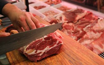 La industria de la carne y lácteos cada año destinará 17 mil 500 millones de pesos para mejorar el ramo. | Reuters
