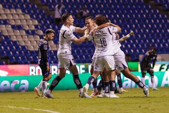 Gustavo Ferrareis festeja el primer gol del Puebla durante el duelo ante Querétaro de la Jornada 7 | Liga MX | Agencia Es Imagen