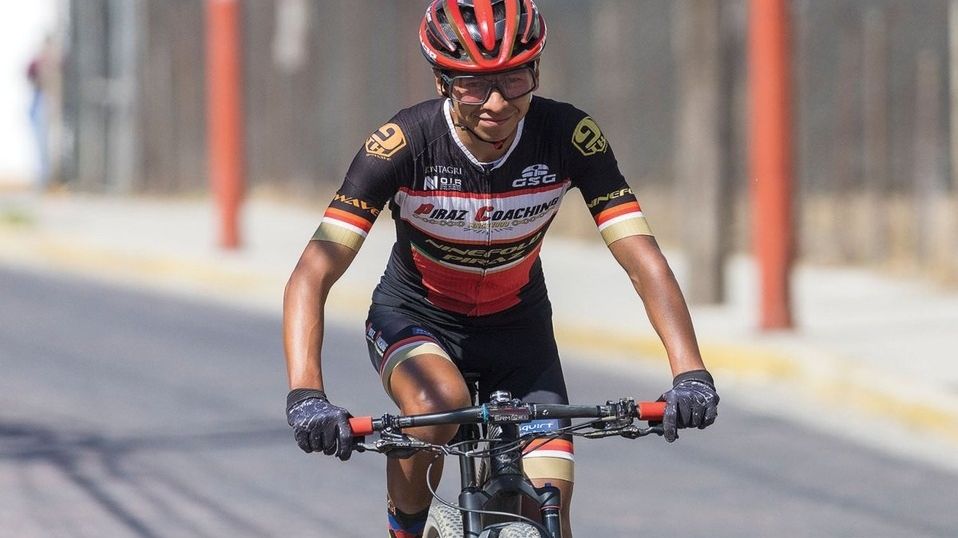 Ernesto Figueroa, ciclista de montaña / Andrés Lobato