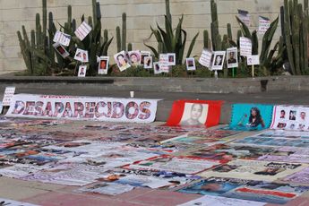 Familiares de personas desaparecidas se manifiestan en el monumento a la Madre cada 10 de mayo. | Juan Carlos Bautista