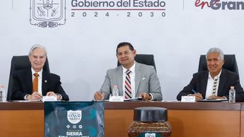 El secretario de Educación, Manuel Viveros destacó que este programa fortalecerá al magisterio poblano | Gobierno de Puebla