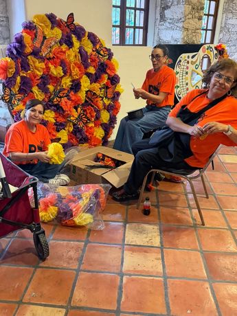 Las flores de cempasúchil, las ofrendas y las catrinas aportarán elementos tradicionales a esta intervención cultural. | Maru Alvarado