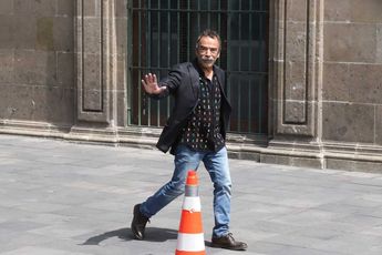 El actor mexicano Damián Alcázar fue uno de los invitados al primerinforme de gobierno de Claudia Sheinbaum,