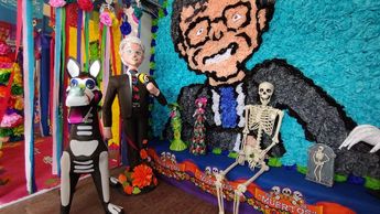 El altar en honor al arquitecto Benavides mide 25 metros. | Agustín Martínez