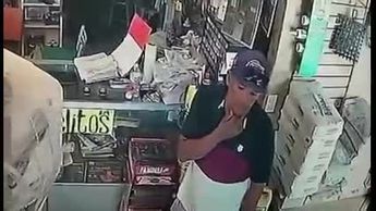 Captan en video de cámaras de seguridad robo de herramientas en ferretería de Gómez Palacio