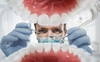 Termina con “agujero” en la mandíbula por no ir al dentista en más de un año
