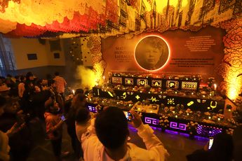 El corredor de ofrendas incluye 30 altares, toda una experiencia para conocer el Día de Muertos en Puebla / Es Imagen