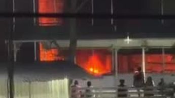 VIDEO | Personas intoxicadas provocan aparatosos incendios en Torreón